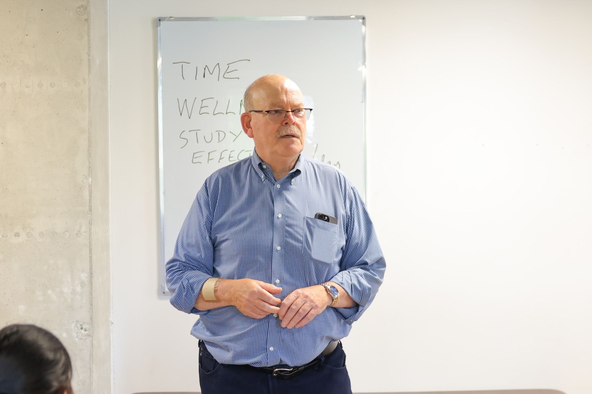 Professor Churchward Met with Medical Students