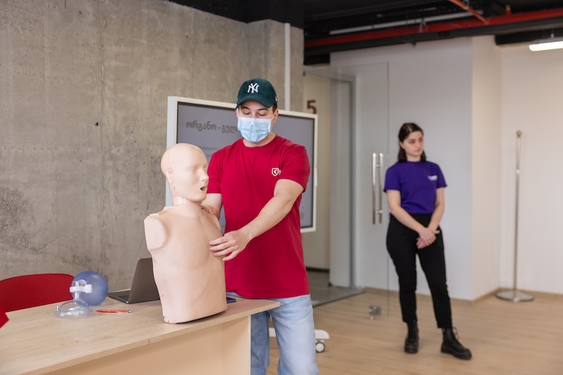 TWO-DAY FIRST AID WORKSHOP FOR SCHOOL STUDENTS 